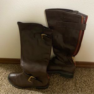 Steve Madden boots new never worn.